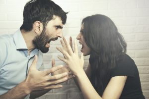 Casal que necessita falar e ouvir